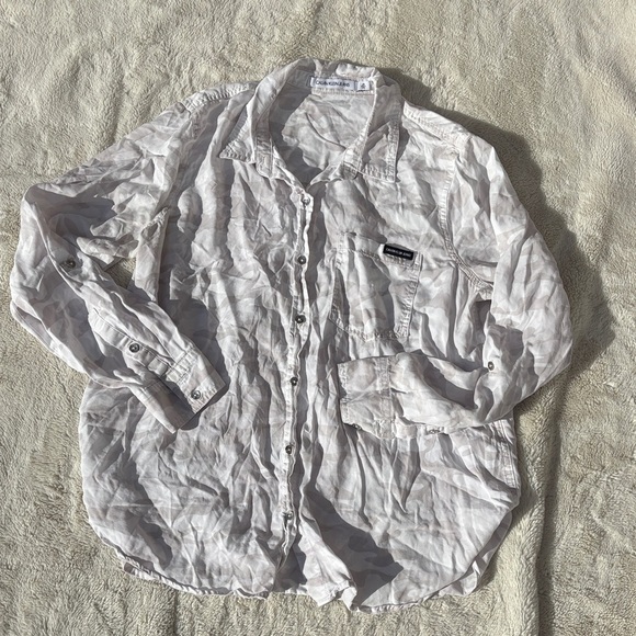 Calvin Klein White Tencel Button-Up Shirt – Size L | Soft Structure | Minimalist - Picture 1 of 6